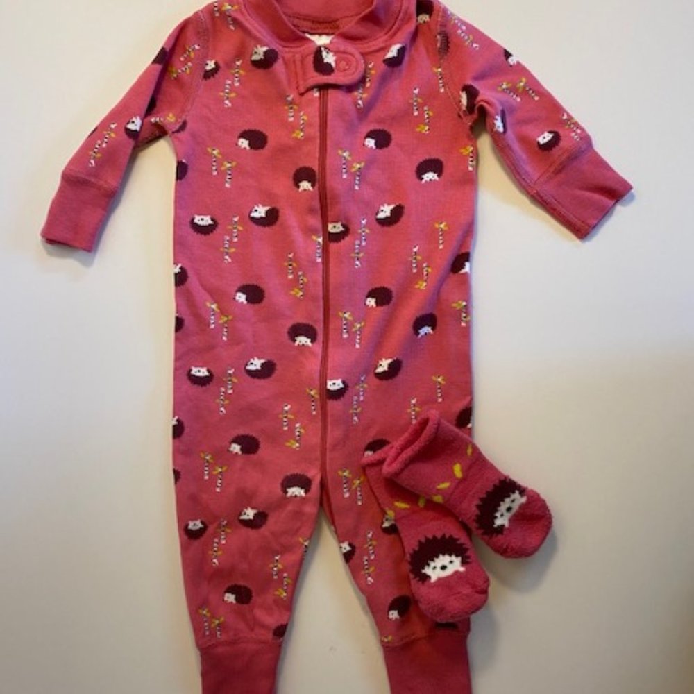 Baby Sleeper with Socks - Picture 1 of 6